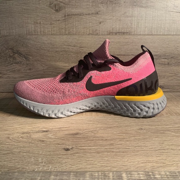nike epic react plum dust